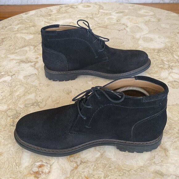 Florsheim Black Suede Chukka Desert Boots - Picture 7 of 13